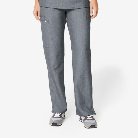 FIGS Technical Collection Kade Cargo Womens 2XL Graphite Grey Scrub Pants, NWT - Picture 1 of 11